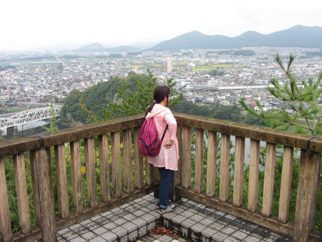 犬山善光寺山公園山頂展望台