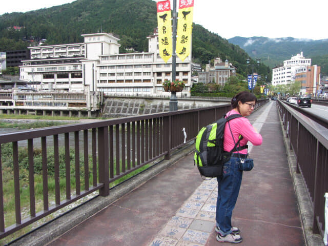 下呂溫泉街．下呂大橋步道橋