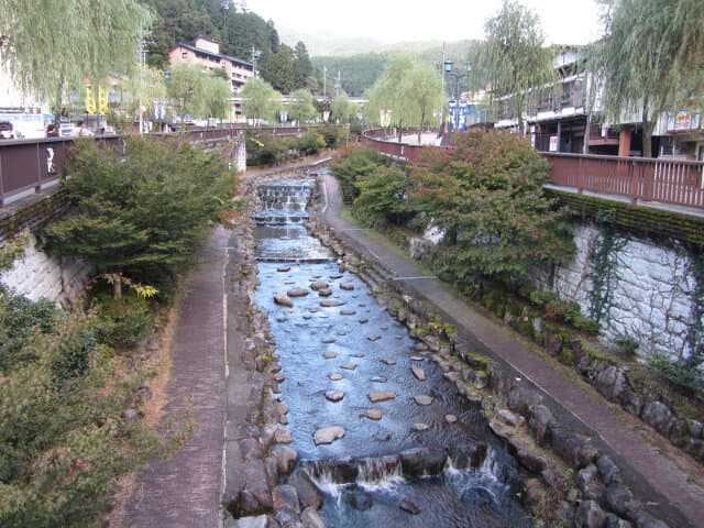 下呂溫泉街．阿多野橋