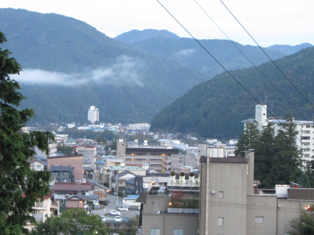 下呂溫泉寺眺望下呂市