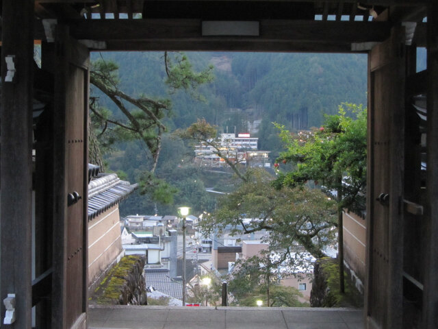 下呂溫泉寺山門