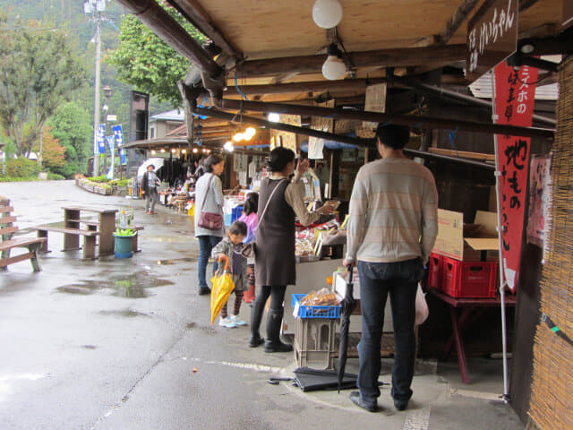 下呂 いでゆ朝市