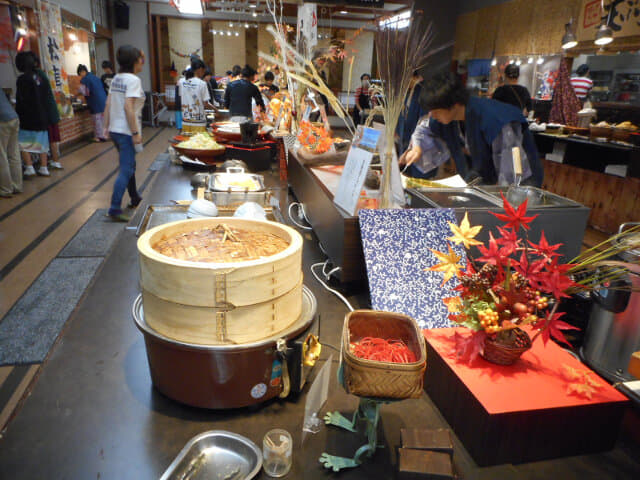 下呂彩朝樂別館餐廳自助晚餐