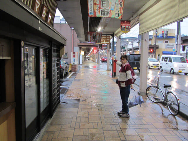 高山市 國分寺街道商店街