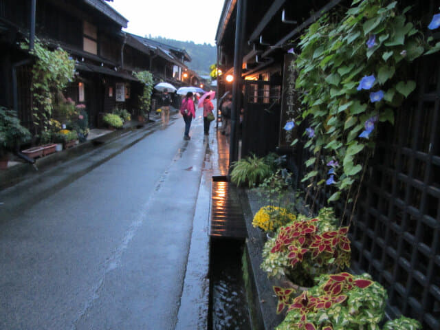 高山市 古い町並み．三之町