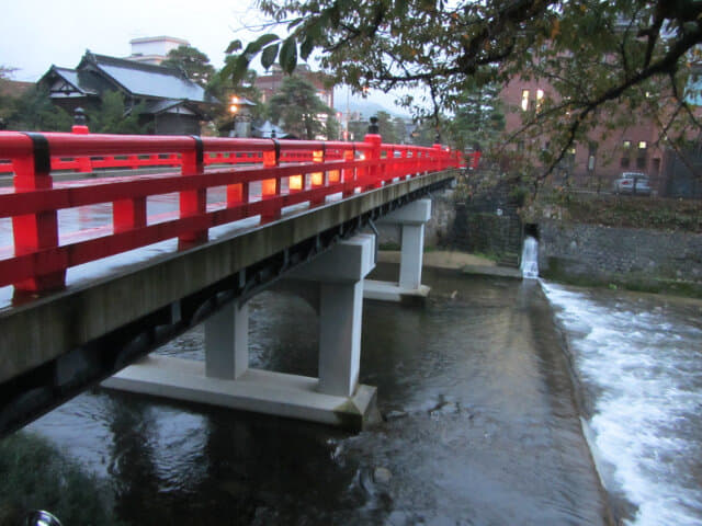 高山市三之町 中橋