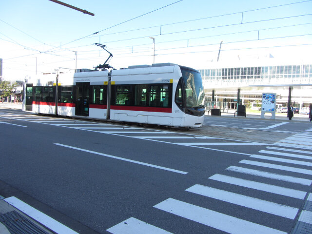 富山市．富山駅南口