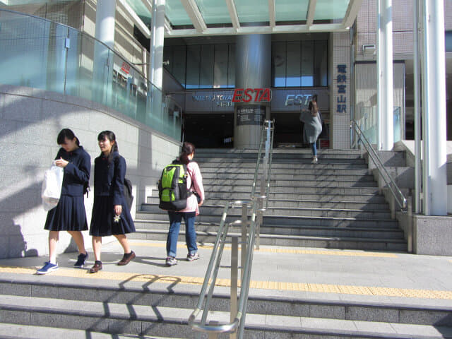 富山市 電鉄富山駅