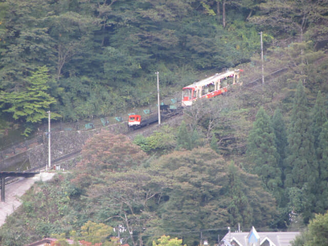 立山美女平往立山駅登山纜車