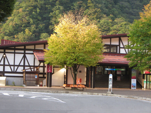 立山町．立山駅