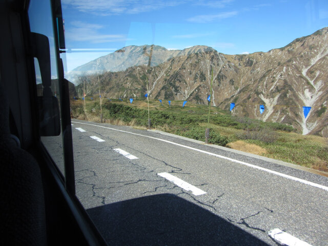 立山室堂至彌陀原沿途景色