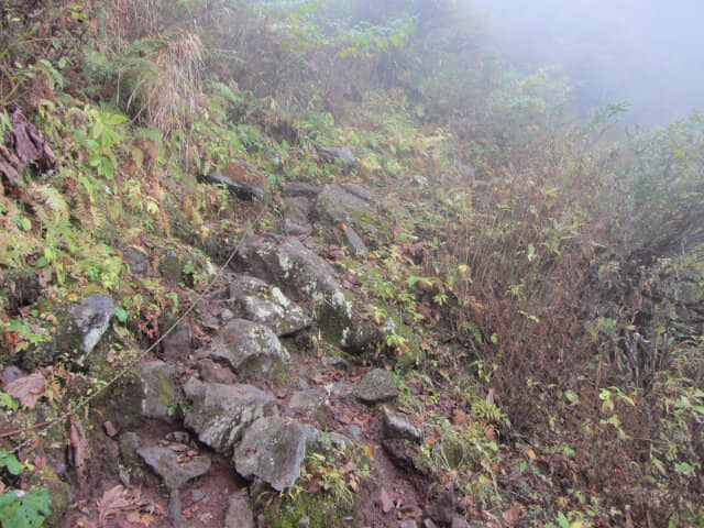 立山八郎坂崎嶇險峻山路