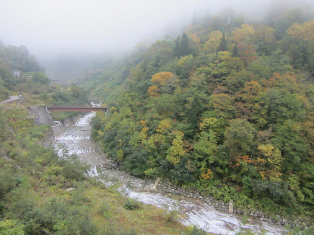 立山．稱瀑布 称名川