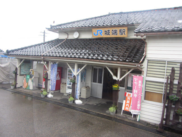 富山縣．JR 城端駅