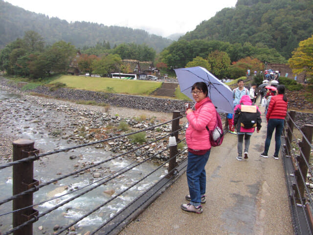 白川鄉合掌村相逢橋 (であい橋)