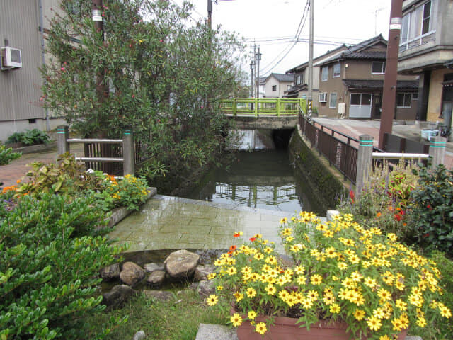 黒部市生地 背戶川