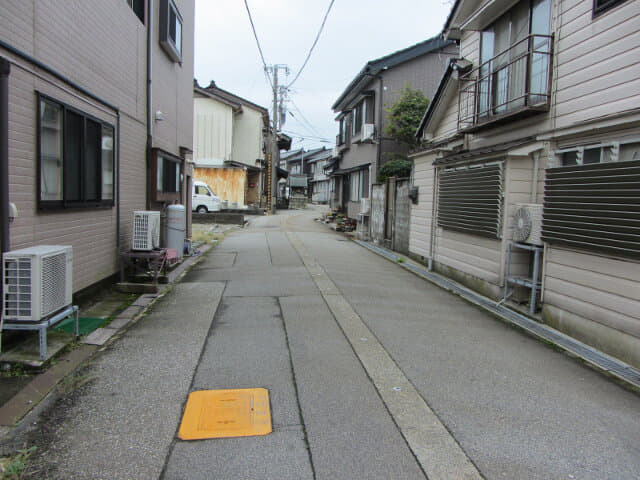 黑部市生地 民居小路