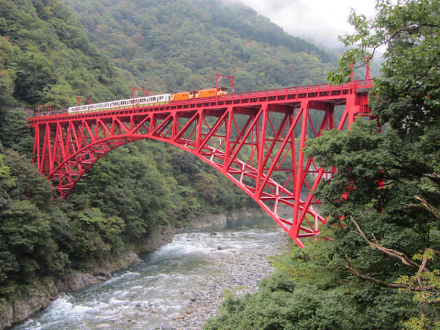 黑部峽谷 新山彥橋