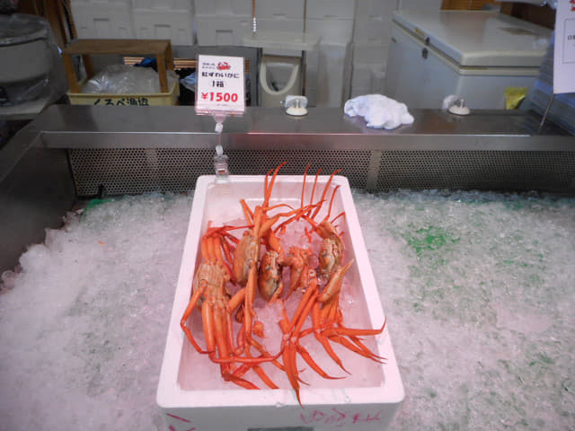 黑部市 魚の駅生地 とれたて館