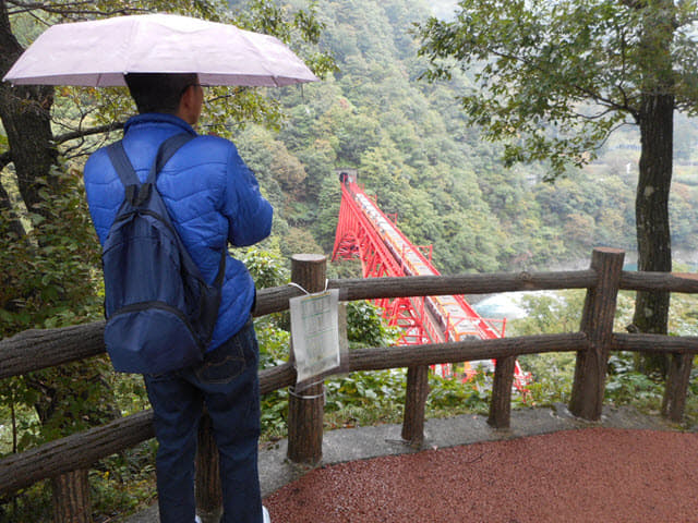 黑部峽谷 山彥展望台俯瞰新山彥橋