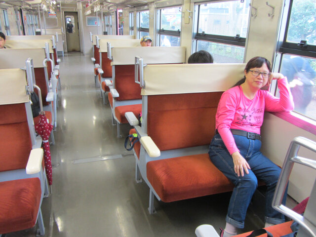 富山縣．高岡駅 乘冰見線火車往雨晴海岸