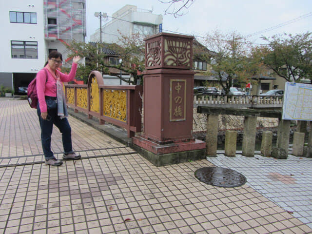 富山縣．冰見市 湊川中の橋