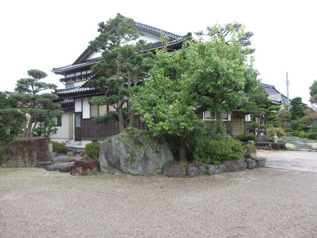 冰見市．光禪寺 藤子不二雄Ⓐ出生地