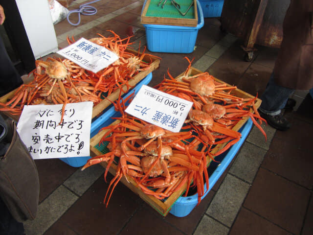 富山縣．富山灣新湊きっときと市場 (新湊漁夫市場)