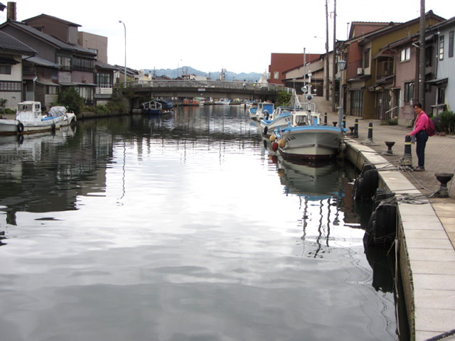 新湊內川運河．山王橋