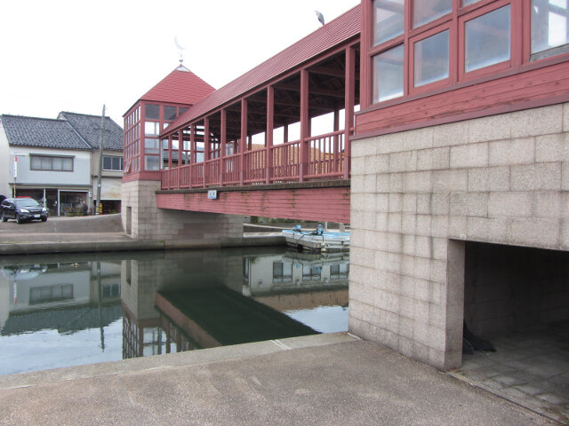 新湊內川運河．東橋