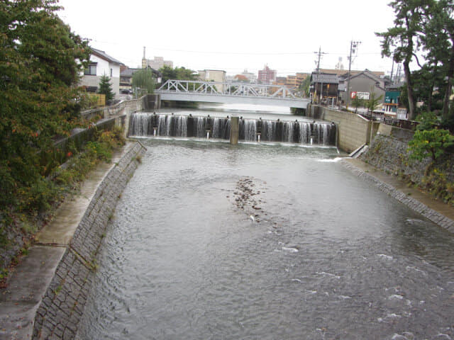 金澤市 浅野川．小橋