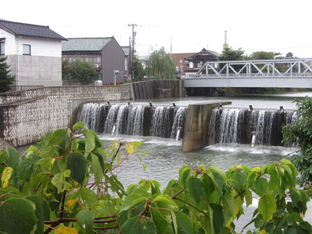 金澤市 浅野川．小橋