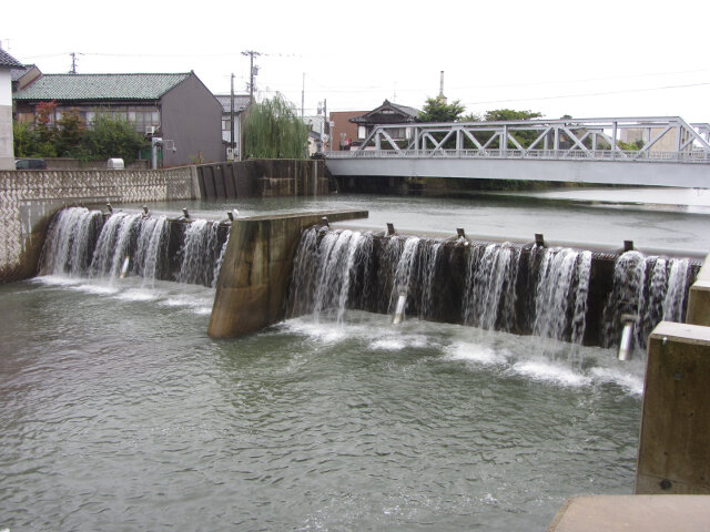 金澤市 浅野川．小橋