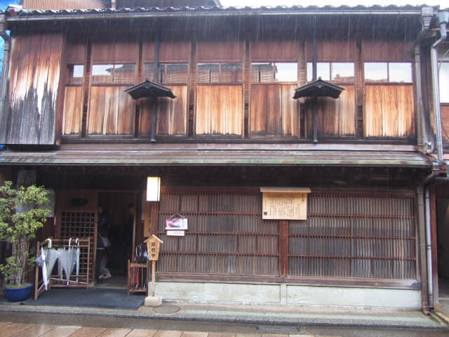 金澤．東茶屋街 志摩茶屋