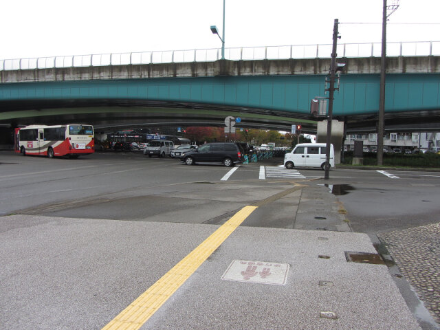 金澤駅西前 けやき大通り