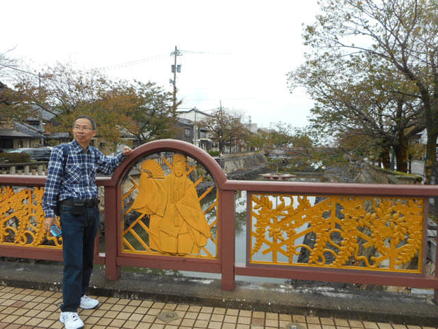 富山縣．冰見市 湊川中の橋