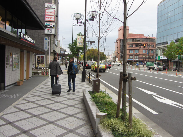 京都駅前烏丸通大道