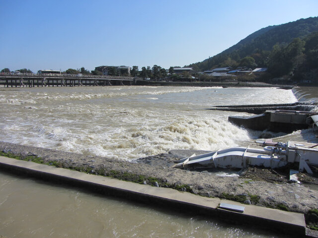 京都嵐山．保津川 渡月橋