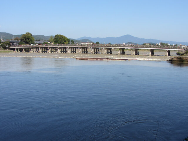 京都嵐山．桂川、渡月橋