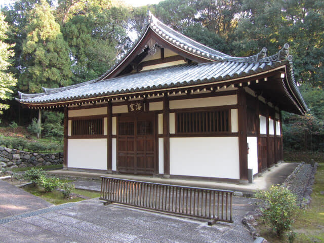 京都東福寺．蒸汽浴室