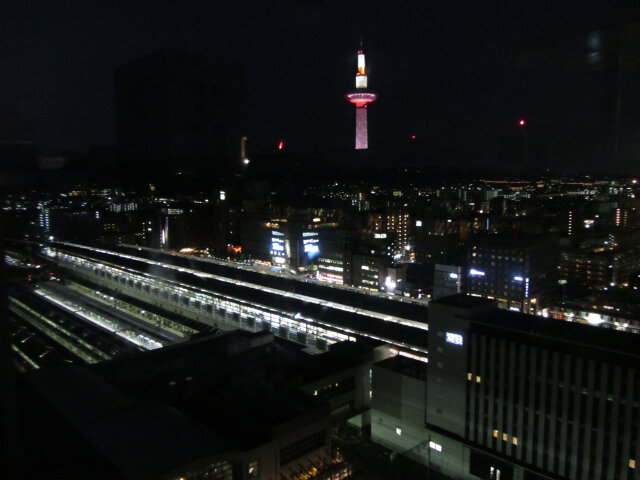 京都市、京都塔夜色