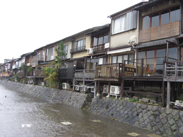 京都鴨川 先斗町