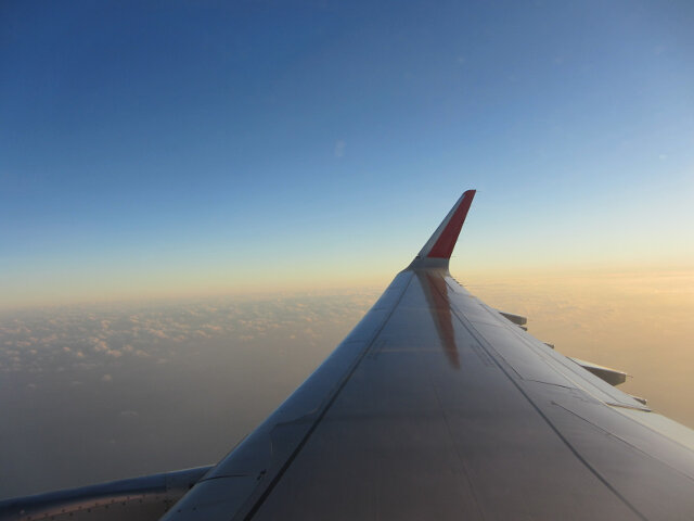 日本乘飛機往香港